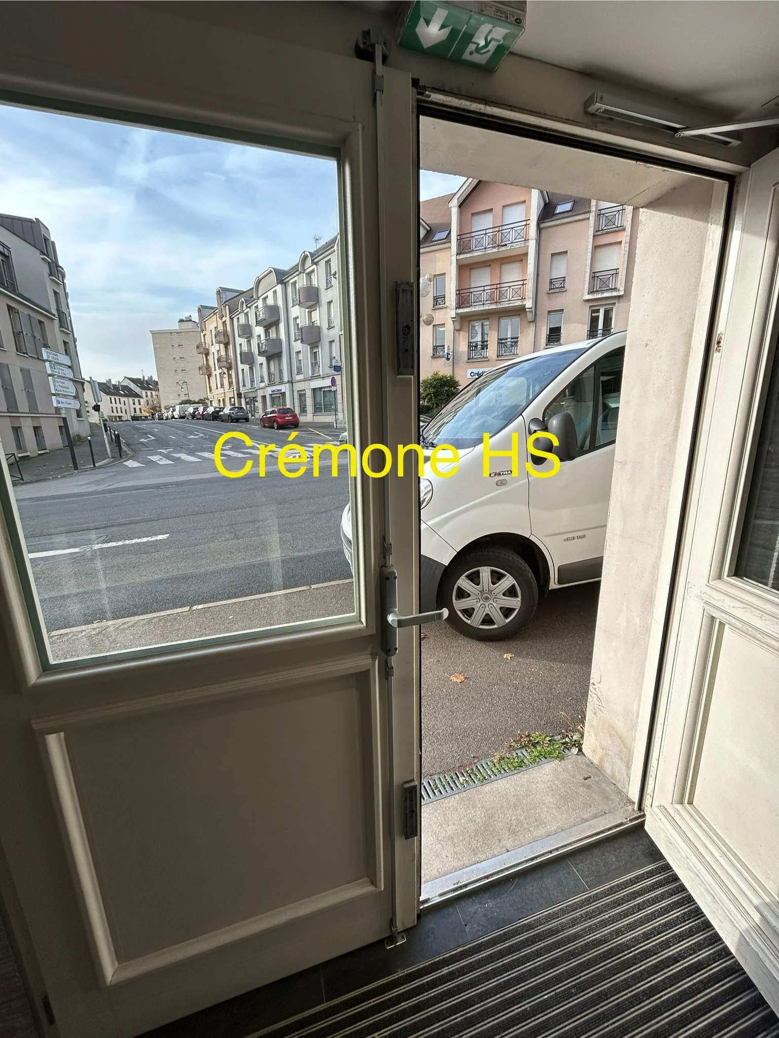 Remplacement de crémone (fenêtre/porte-fenêtre) - Image 1